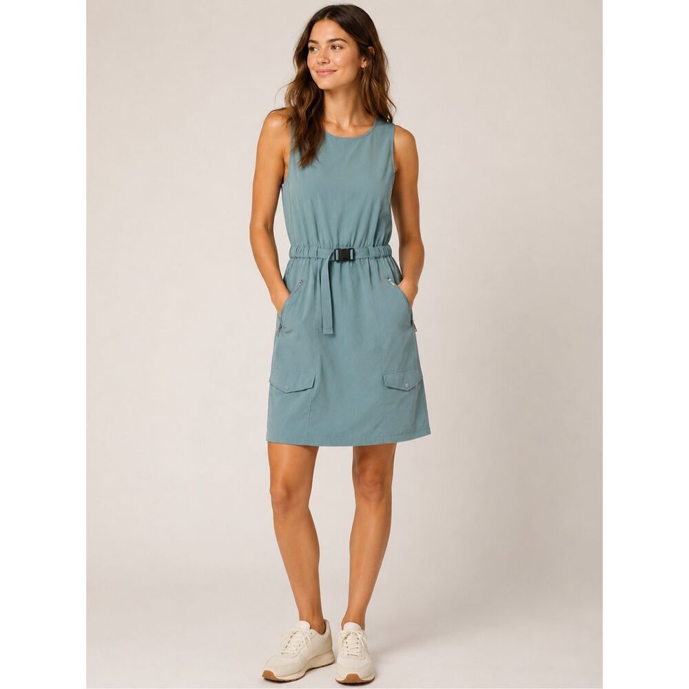 Patagonia Womens Small Utility Dress Sage Green Belted Outdoor Travel